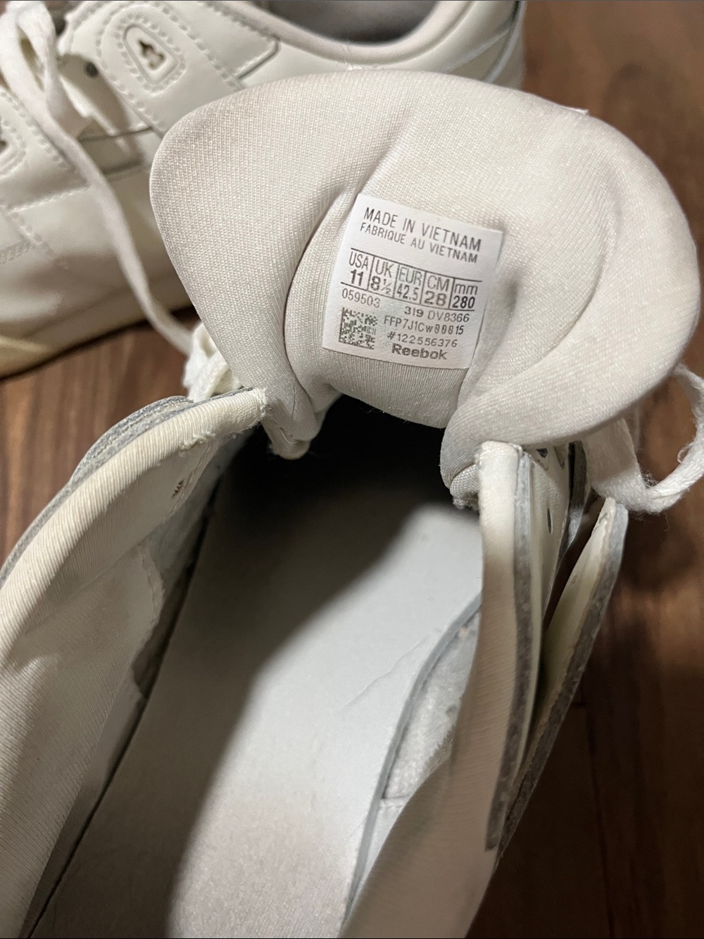 Reebok Leather Sneaker - Picture 2 of 7